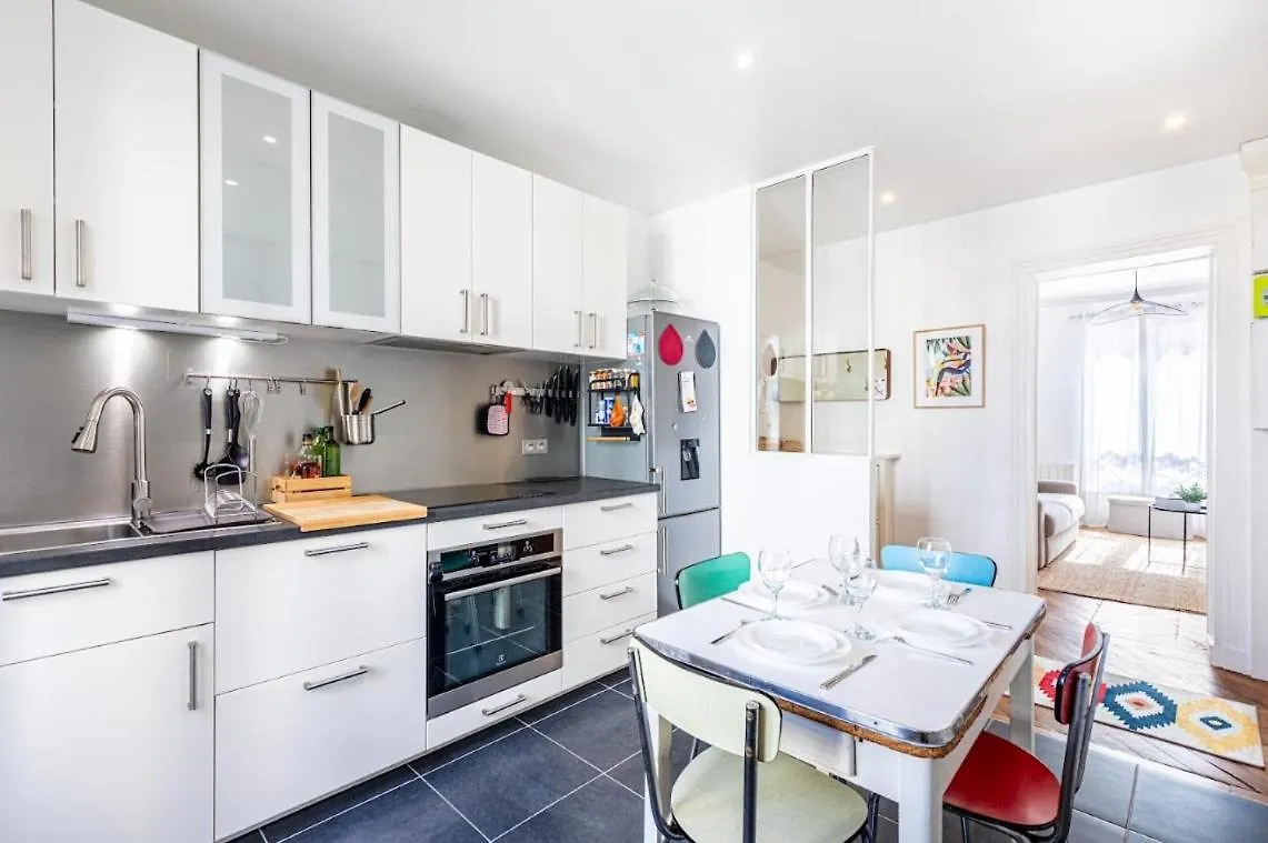 Guestready - Lovely Retreat Near The Eiffel Tower Parijs 0*,